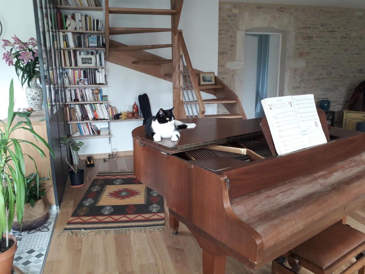 Jalogny "La Charme" B&B 외부 사진