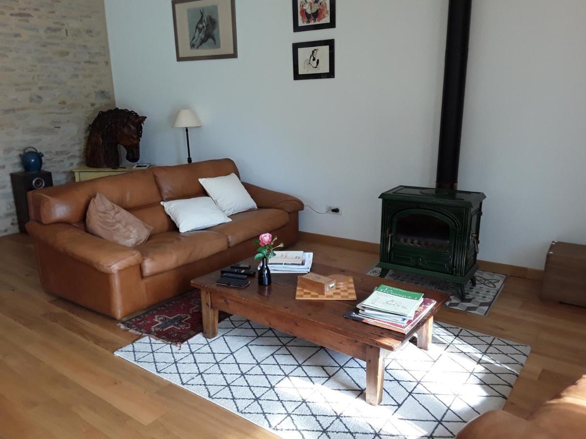 Jalogny "La Charme" B&B 외부 사진