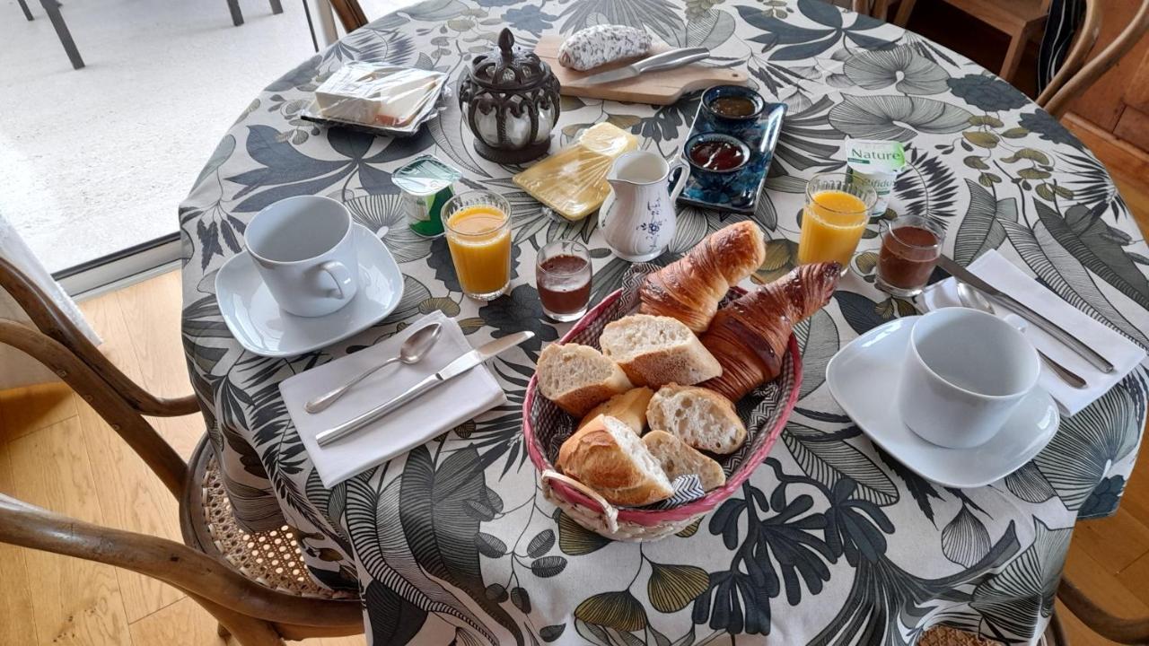 Jalogny "La Charme" B&B 외부 사진